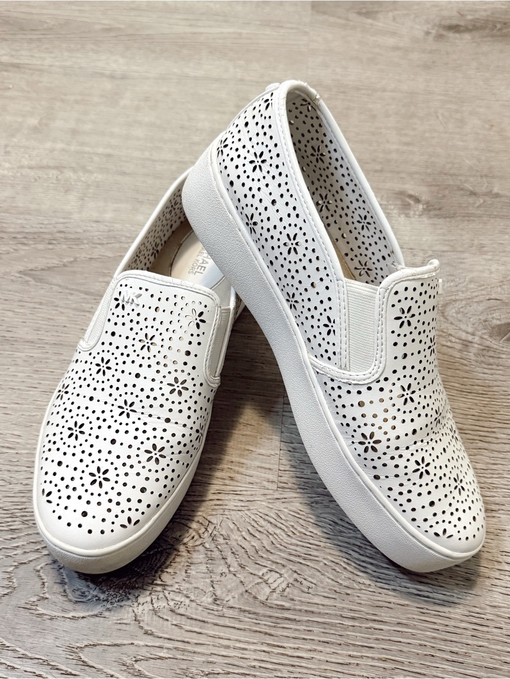 •MICHAEL KORS• SLIP ON SNEAKERS